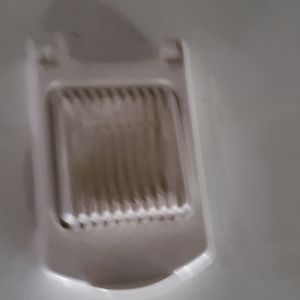 pampered chef egg slicer
